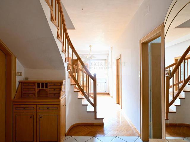 Appartamento di 126 mq a Bolzano Bozen