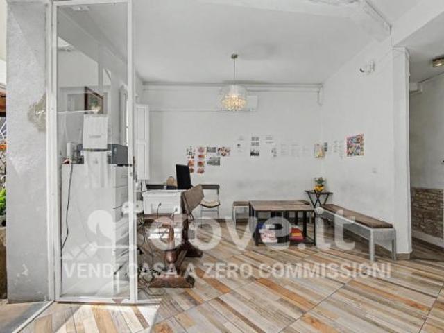 Appartamento di 128 m con 5 locali in vendita a Firenze [rif. DV 13211 5]