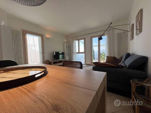 Appartamento di 129 m² con 5 locali a Torri del Be