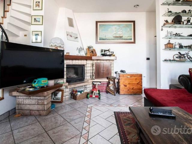 Appartamento di 120 m² con 4 locali a Bologna