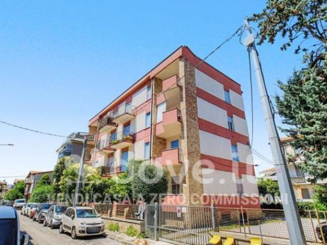 Appartamento di 120 m con 4 locali e posto auto in vendita a Montesilvano [rif. DV 13855]