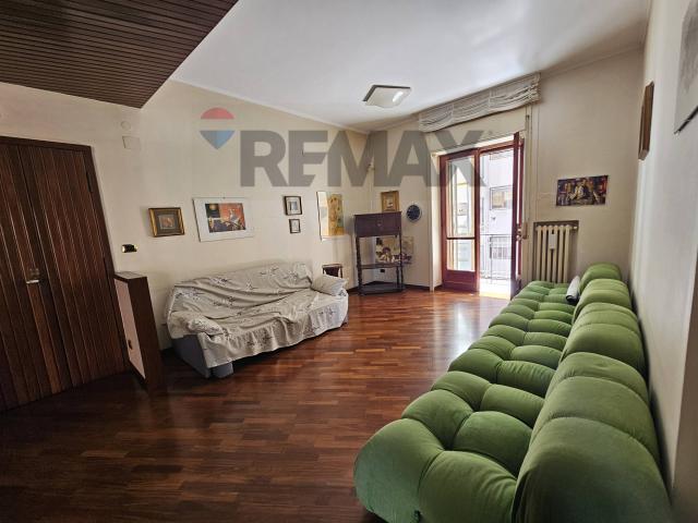 Appartamento di 123 mq a Salerno