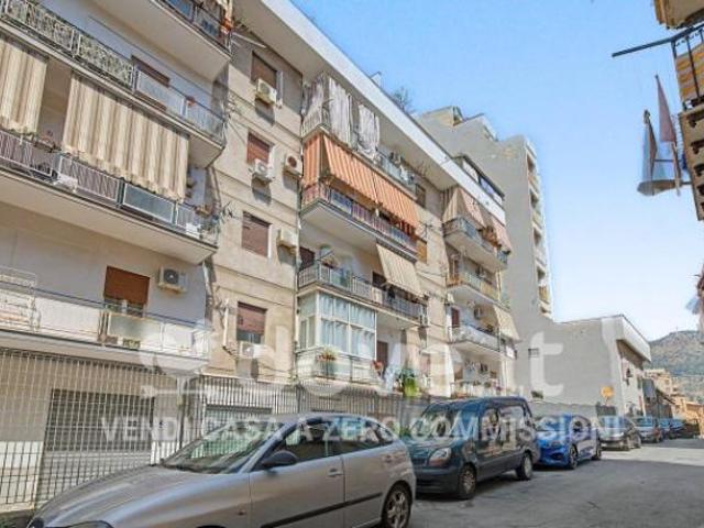 Appartamento di 139 m con 5 locali in vendita a Palermo [rif. DV 13413]