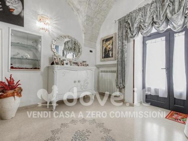 Appartamento di 145 m con più di 5 locali in vendita a Ceglie Messapica [rif. DV 13315]