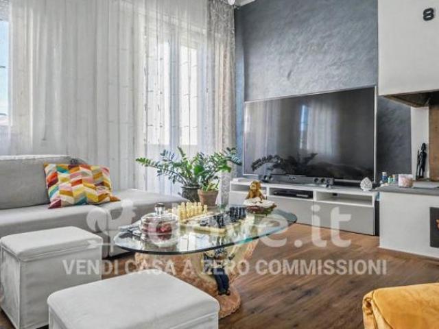 Appartamento di 145 m con 5 locali e box auto in vendita a Arezzo [rif. DV 13207]