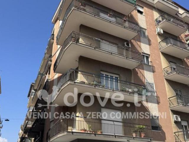 Appartamento di 146 m con 4 locali in vendita a Reggio Calabria
