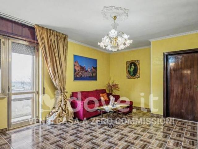 Appartamento di 154 m con 3 locali in vendita a Castelluccio dei Sauri [rif. DV 12570]