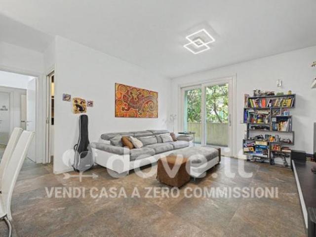 Appartamento di 150 m con 4 locali e box auto in vendita a Campodarsego [rif. DV 13890]