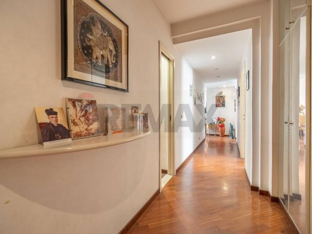 Appartamento di 152 mq a Roma