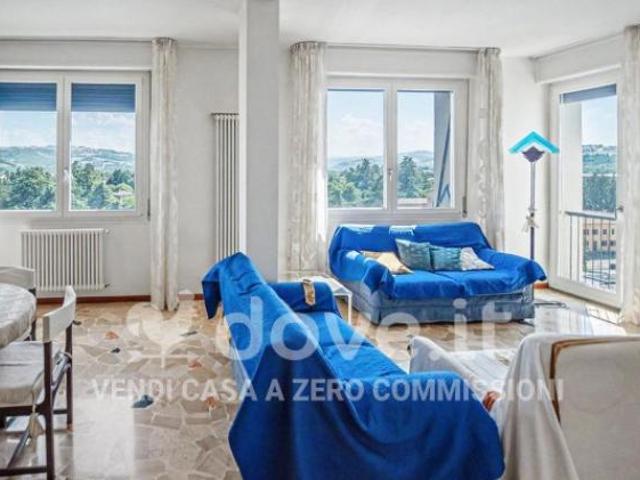 Appartamento di 153 m con 4 locali in vendita a Vignola