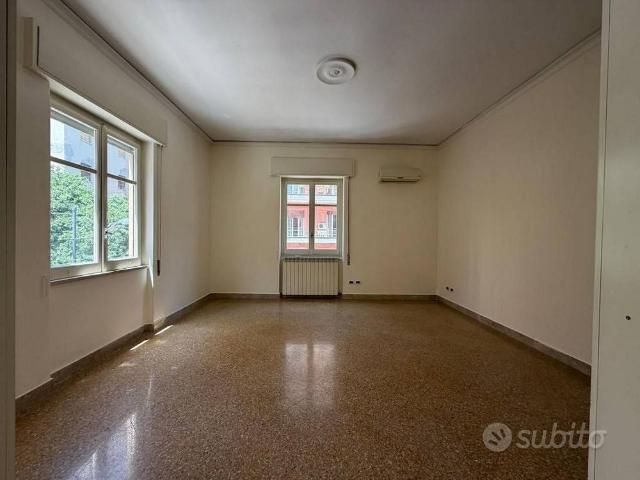 Appartamento di 175 m² con 5 locali a Palermo