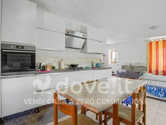 Appartamento di 178 m con 4 locali in vendita a Brissago Valtravaglia