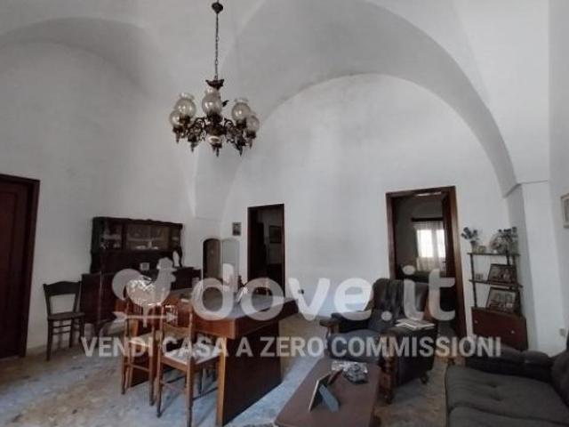 Appartamento di 190 m con 5 locali e box auto in vendita a Torre Santa Susanna