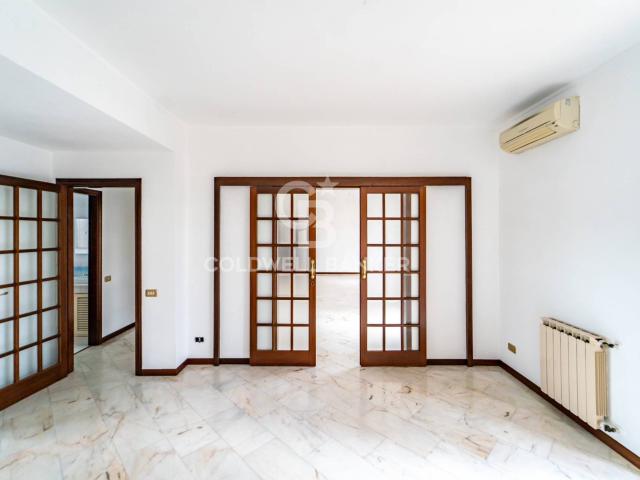 Appartamento di 234 mq a Acireale