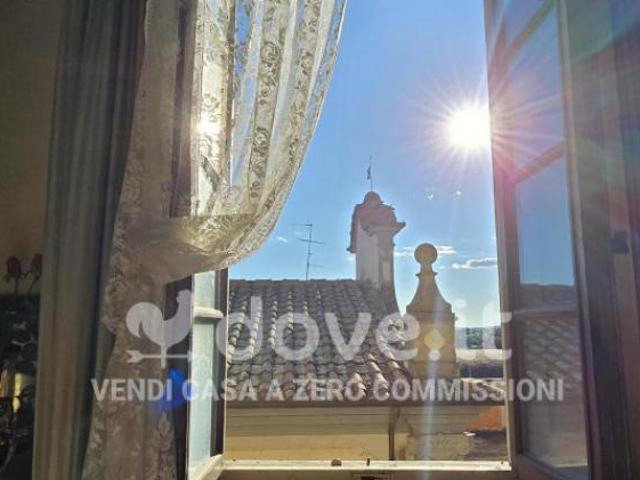 Appartamento di 260 m con più di 5 locali in vendita a Foiano della Chiana