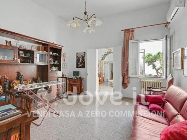 Appartamento di 288 m con più di 5 locali in vendita a Leverano [rif. DV 12842]