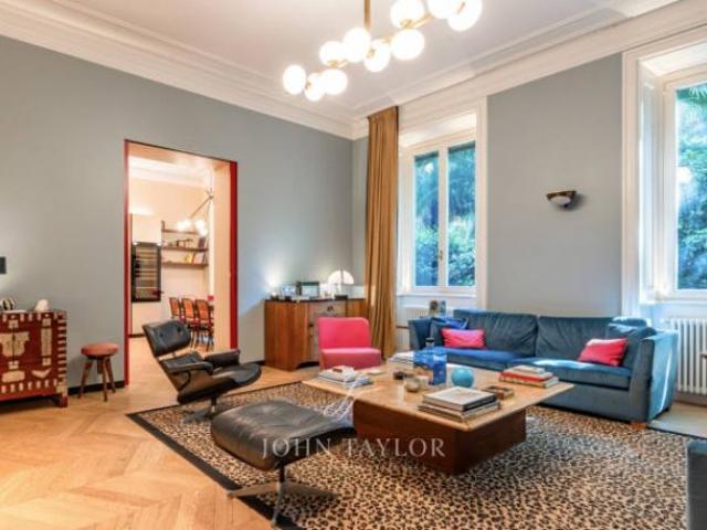 Appartamento di 280 m con 5 locali in vendita a Milano
