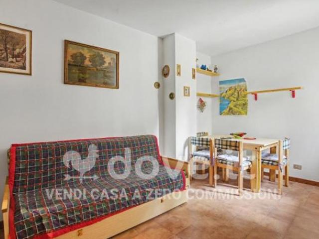 Appartamento di 29 m con 2 locali in vendita a Maccagno con Pino e Veddasca