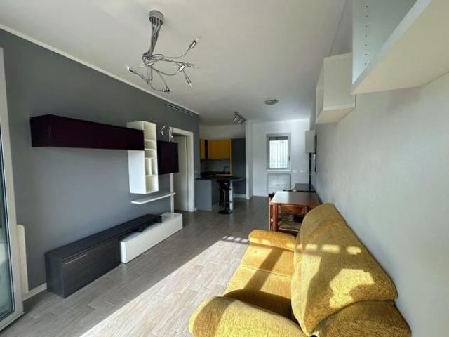 APPARTAMENTO di 2 vani e di 50 mq FIRENZE rif. L24/274