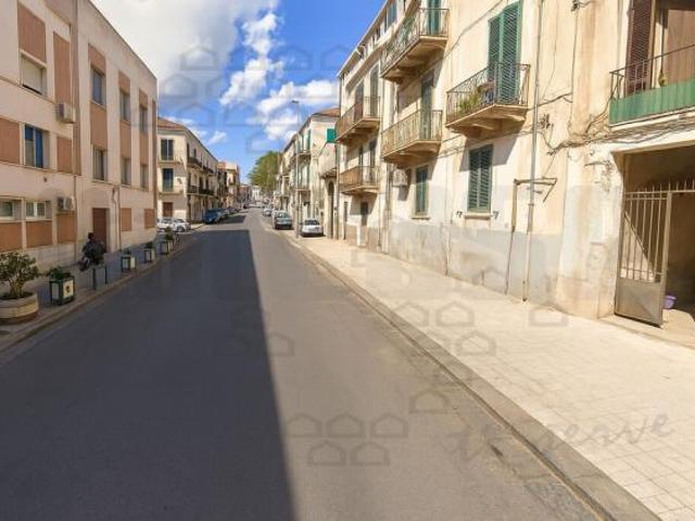 APPARTAMENTO di 2 vani e di 40 mq MESSINA rif. 3VS17773