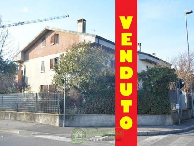 APPARTAMENTO di 2 vani e di 64 mq CAVENAGO DI BRIANZA rif. IGC 2 L 115 VIA MINZONI