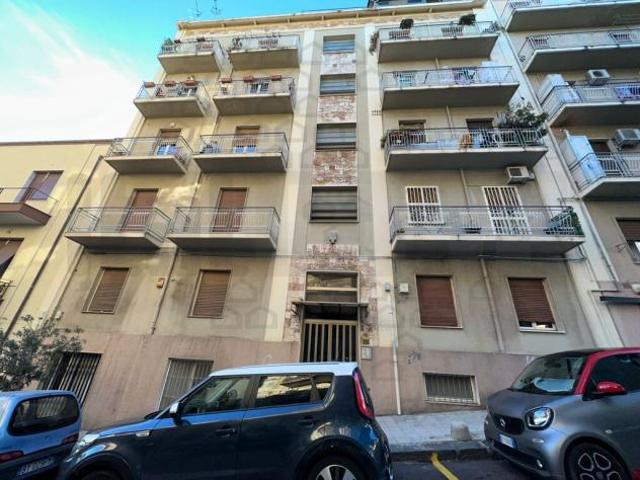 APPARTAMENTO di 2 vani e di 65 mq MESSINA rif. 2VS16454