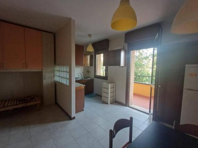 Appartamento di 36 m con 1 locale e box auto in vendita a Carpi