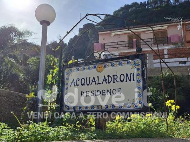 Appartamento di 42 m con 2 locali in vendita a Messina