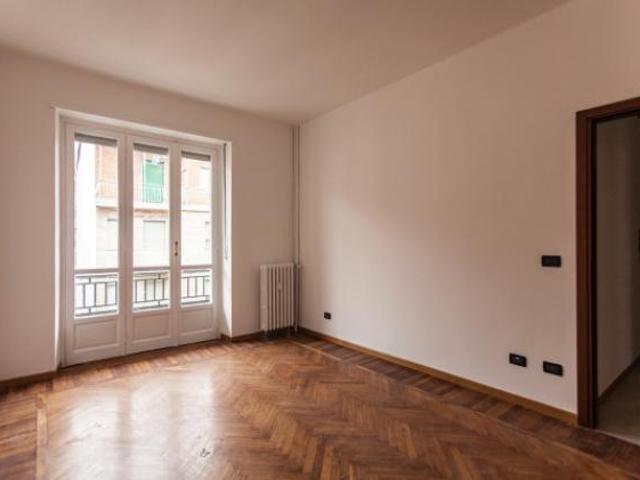 Appartamento di 45 m con 2 locali in affitto a Torino