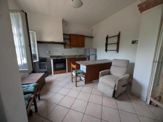 APPARTAMENTO di 4 vani e di 100 mq ALBENGA Albenga rif. SC05