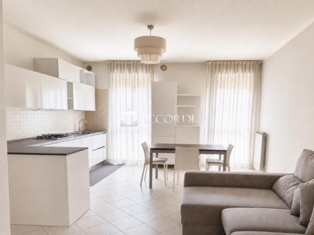 APPARTAMENTO di 4 vani e di 114 mq SELVAZZANO DENTRO rif. DS17