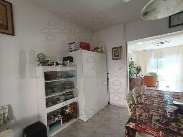 APPARTAMENTO di 4 vani e di 115 mq MESSINA rif. 2vs18002