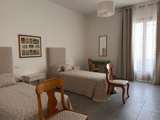APPARTAMENTO di 4 vani e di 120 mq CASTEL SAN GIOVANNI CASTEL SAN GIOVANNI rif. JCG_1