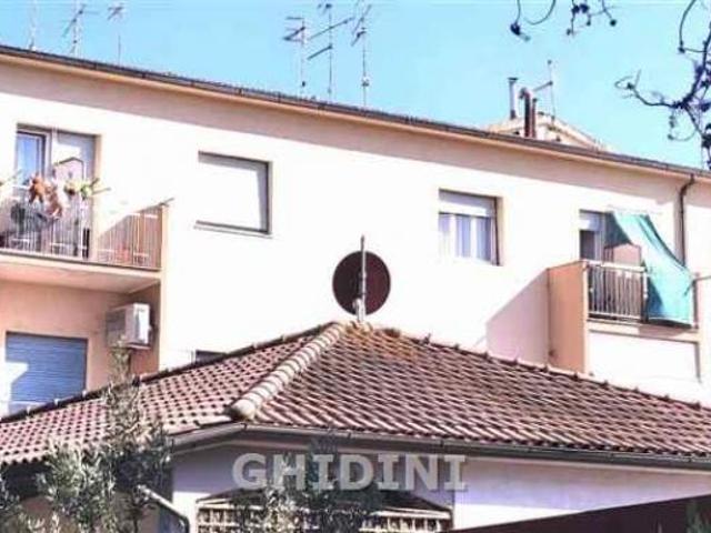 APPARTAMENTO di 4 vani e di 80 mq GROSSETO CENTRO rif. 2450.404M.444