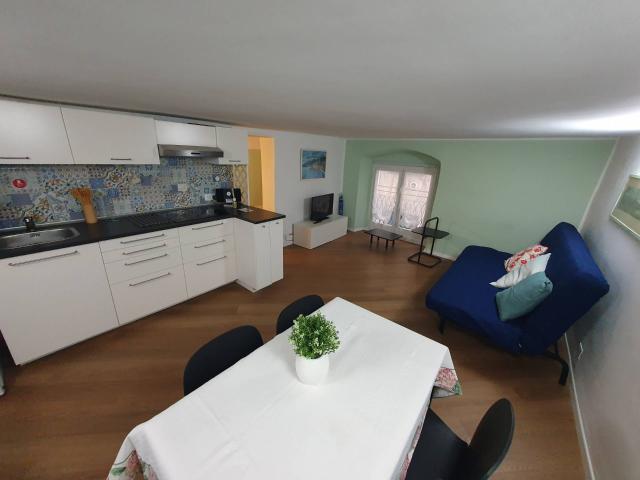 Appartamento di 59 mq a Genova