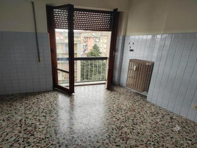 APPARTAMENTO di 5 vani e di 110 mq FIRENZE rif. AAJ399