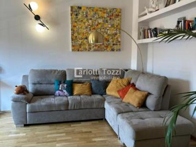 APPARTAMENTO di 5 vani e di 130 mq GROSSETO rif. 03723