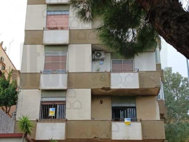 APPARTAMENTO di 5 vani e di 140 mq MESSINA rif. 2VS17011
