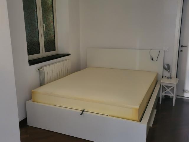 APPARTAMENTO di 5 vani e di 50 mq GENOVA CENTRO rif. 0869