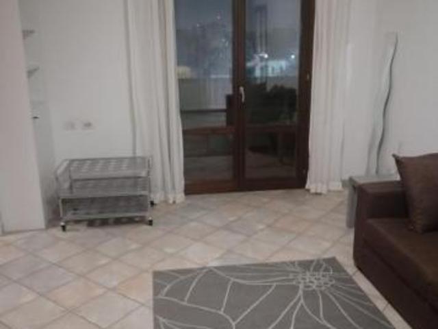 BENEDETTO DEI TRA NOVOLI E DALMAZIA FIRENZE NOVA Affittiamo bell'appartamento ristrutturato e arredato di circa 80 mq ubicato al III piano con asc