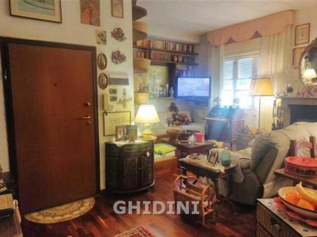 APPARTAMENTO di 5 vani e di 95 mq GROSSETO CENTRO rif. 2557.413M 413