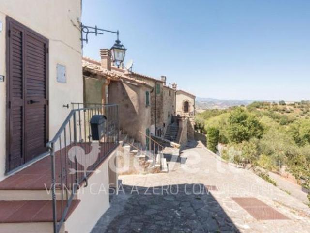Appartamento di 60 m con 4 locali in vendita a Roccalbegna