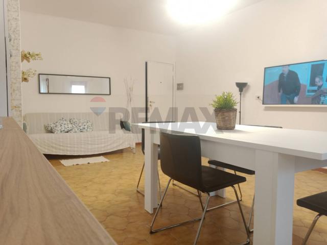 Appartamento di 60 mq a Aci Castello