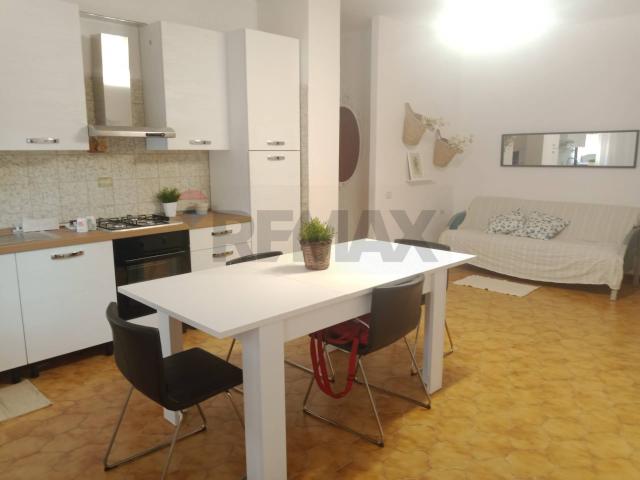 Appartamento di 60 mq a Aci Castello