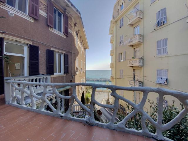 Appartamento di 61 mq a Genova