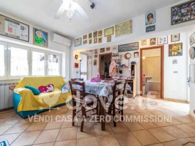 Appartamento di 62 m con 3 locali in vendita a Roma [rif. DV 11966]