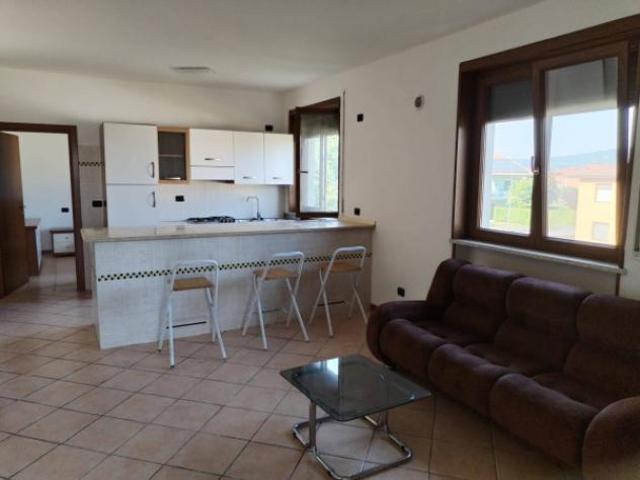 Appartamento di 63 m con 2 locali in affitto a Sarego