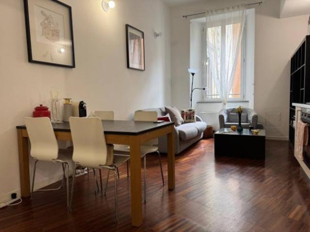 Appartamento di 65 m con 2 locali in affitto a Milano