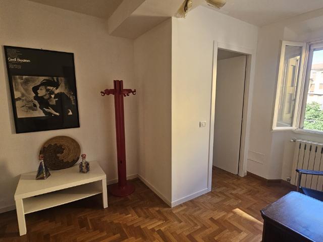 APPARTAMENTO di 6 vani e di 140 mq BOLOGNA rif. 5VM