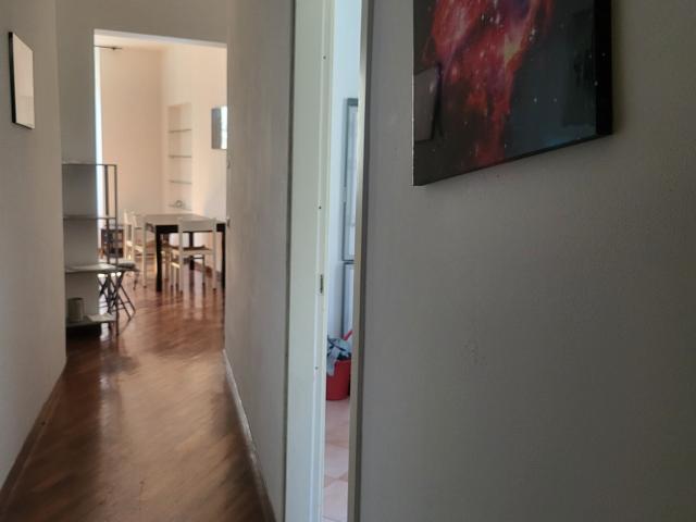 APPARTAMENTO di 6 vani e di 80 mq GENOVA CENTRO rif. 0931